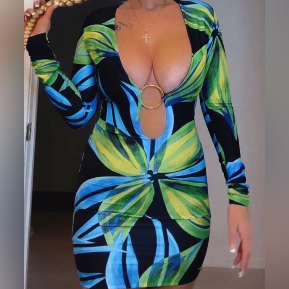 Exclusive Designer blue & yellow ring dress by Louisa Ballou
